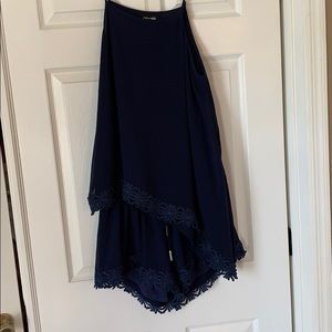 Annalili navy shots and matching top